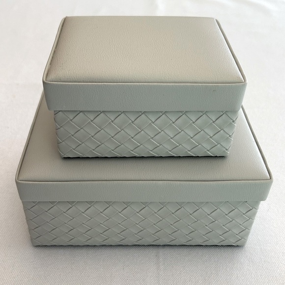 Decor Wallfetish Faux Leather Basket Weave Trinket/Jewery Hinged Boxes. EUC - Picture 1 of 15